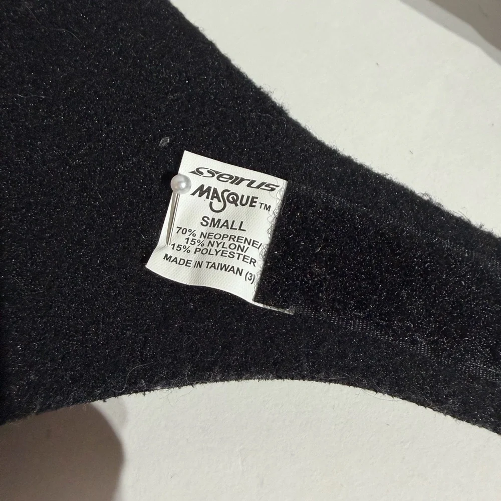 Lot 2 Seirus Unisex Comfort Masque Mask Small Youth Neoprene Black Ski Snowboard